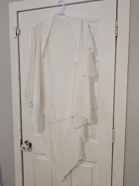 Flowy White Layered Chiffon Khimar